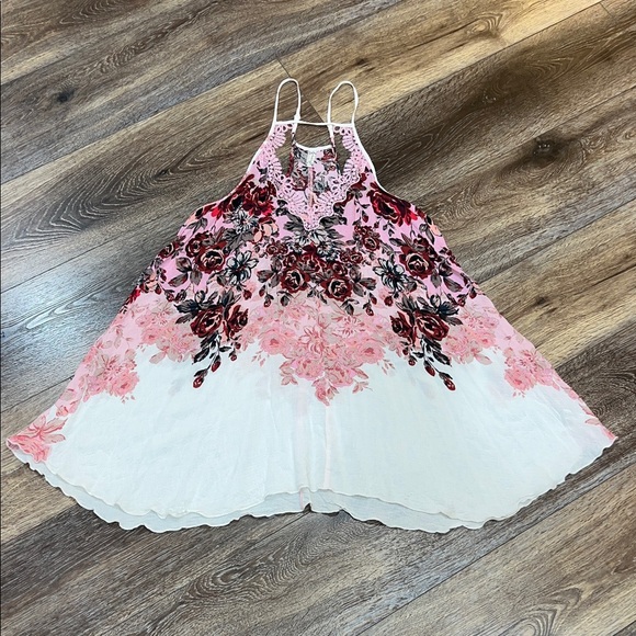 Free People “Floral Haze” Lace Trim Mini Slip Dress in “Tea Combo” 💕 - Picture 4 of 12